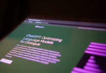 AI, 건강 관리의 새로운 조력자로 떠오르다 a close up of a computer screen with a blurry background
